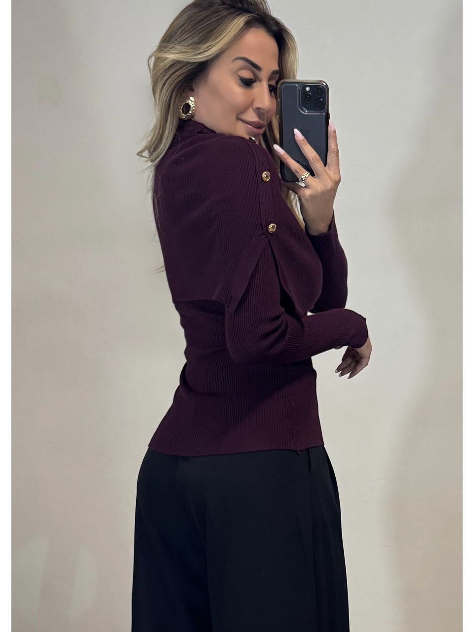 Blusa Tricot Gola Removível 