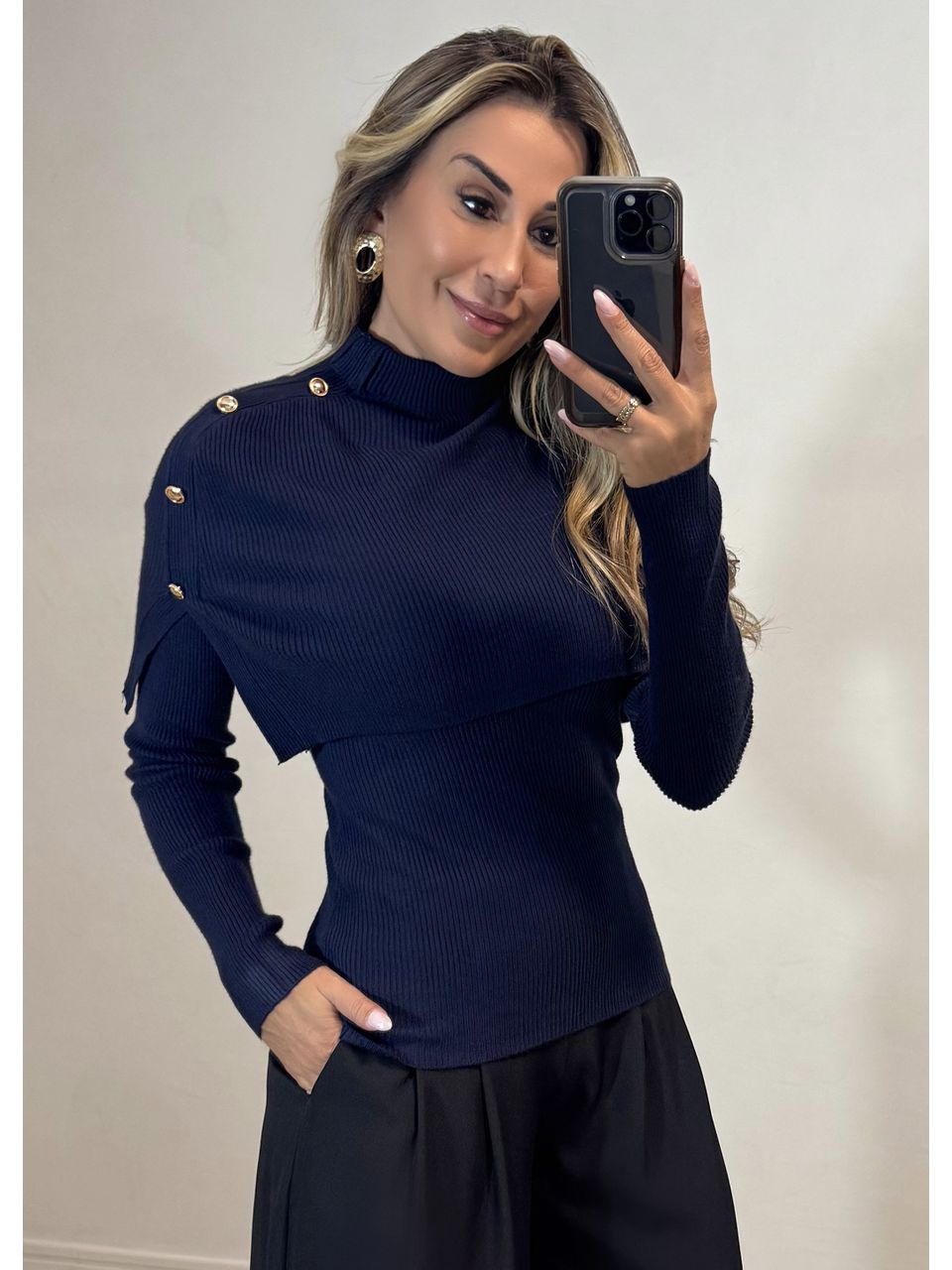 Blusa Tricot Gola Removível 