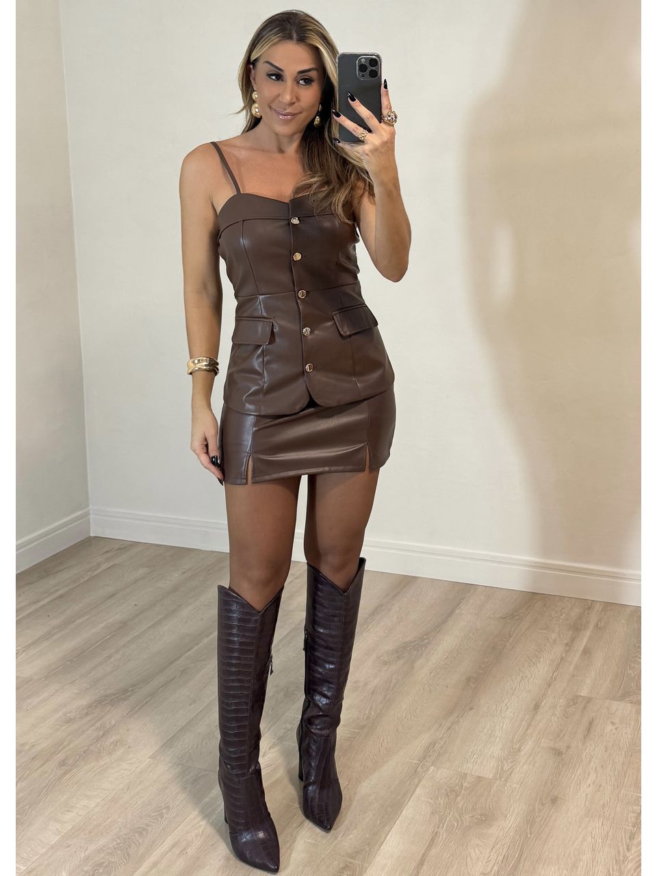 Conjunto Courino Chiara