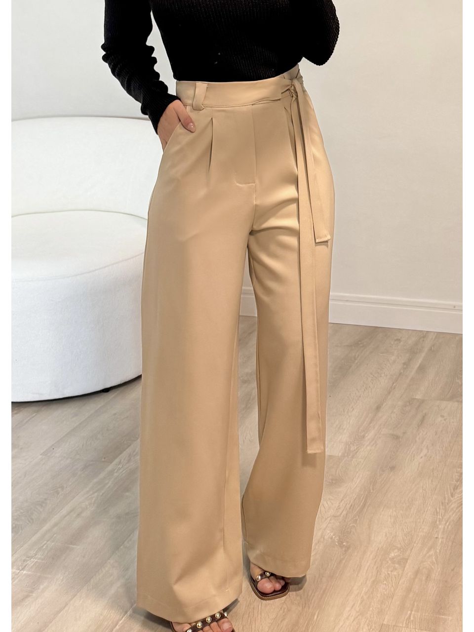 Calça Alfaiataria Com Amarração