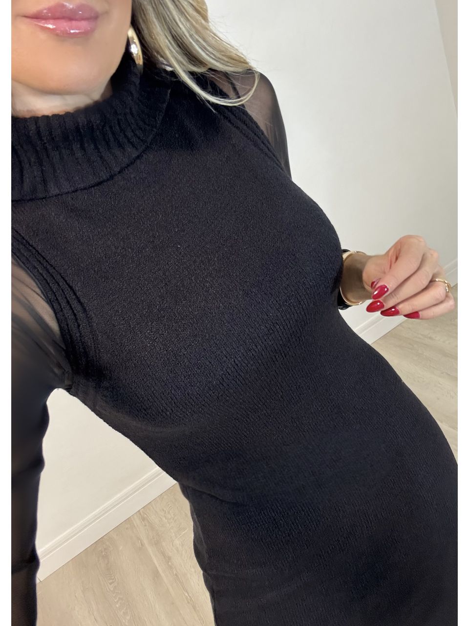 Vestido Tricot Mousse Assimétrico