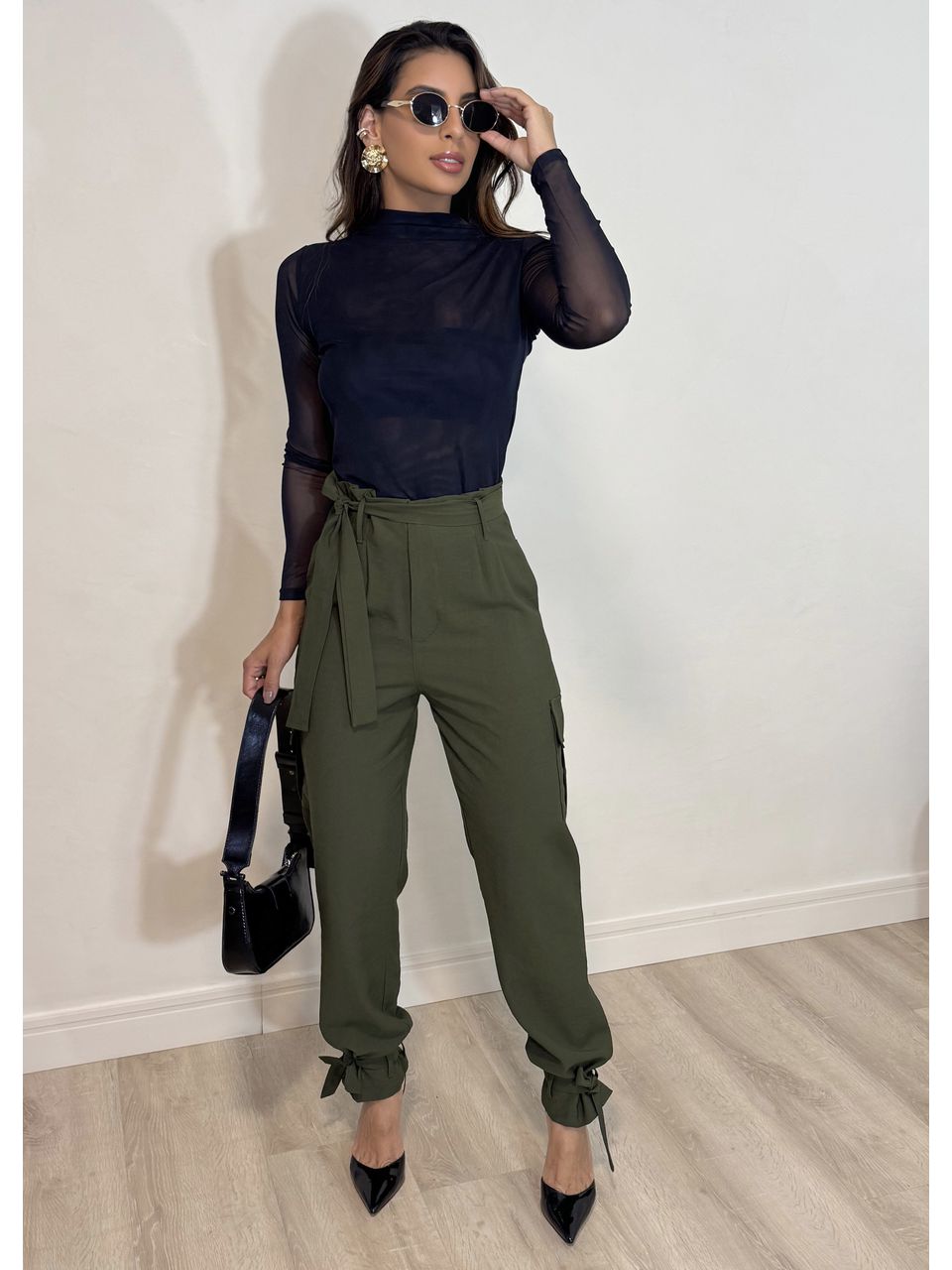 Calça com Amarração Jasmine