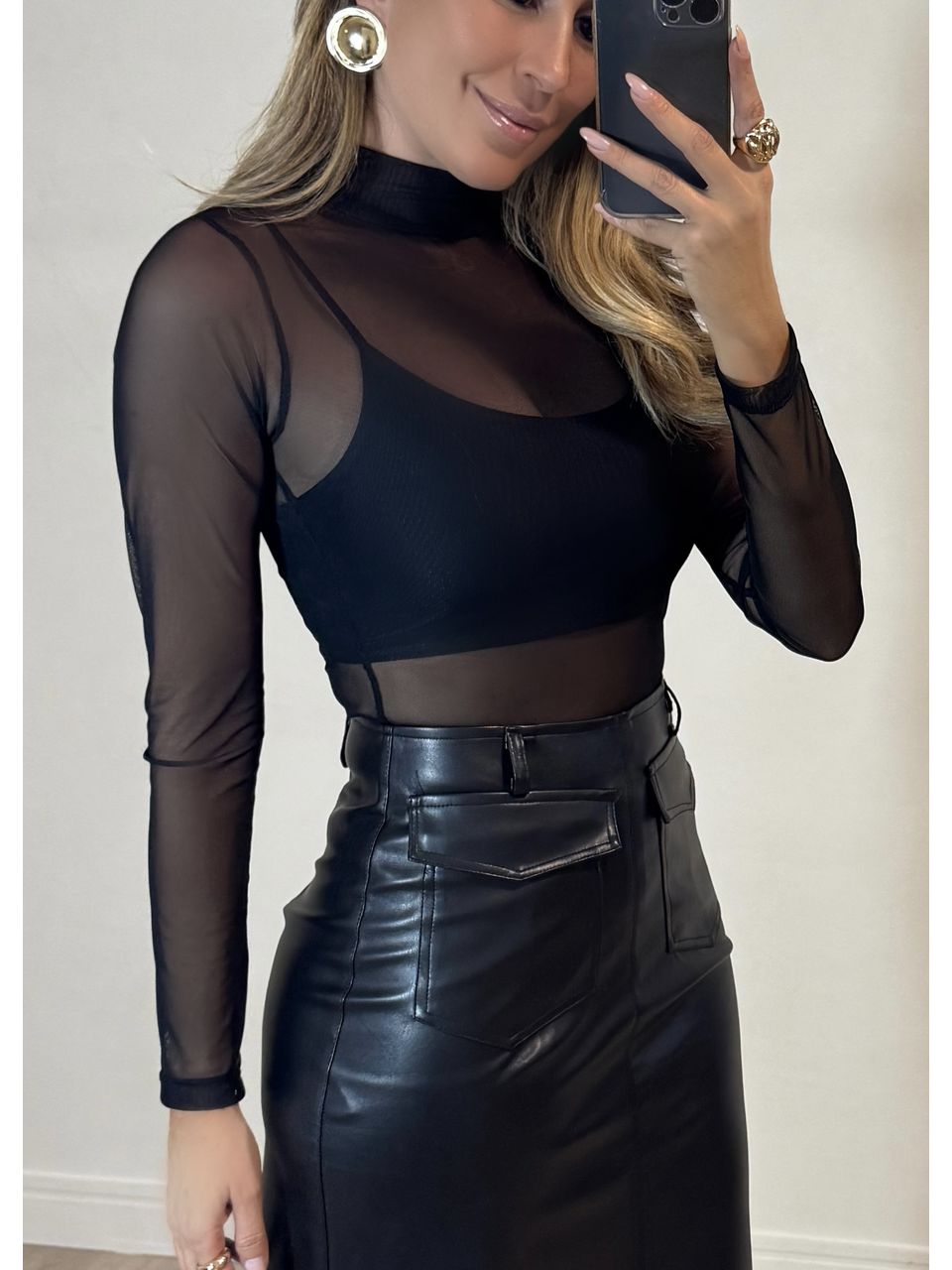 Blusa Tule Preta 