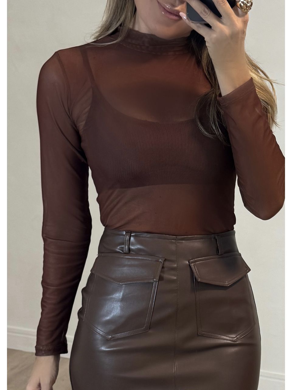 Blusa Tule Marrom 