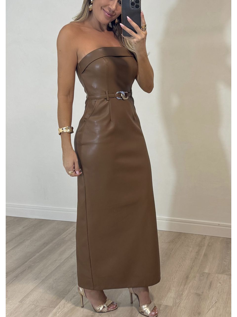 Vestido Midi Courino Tassia