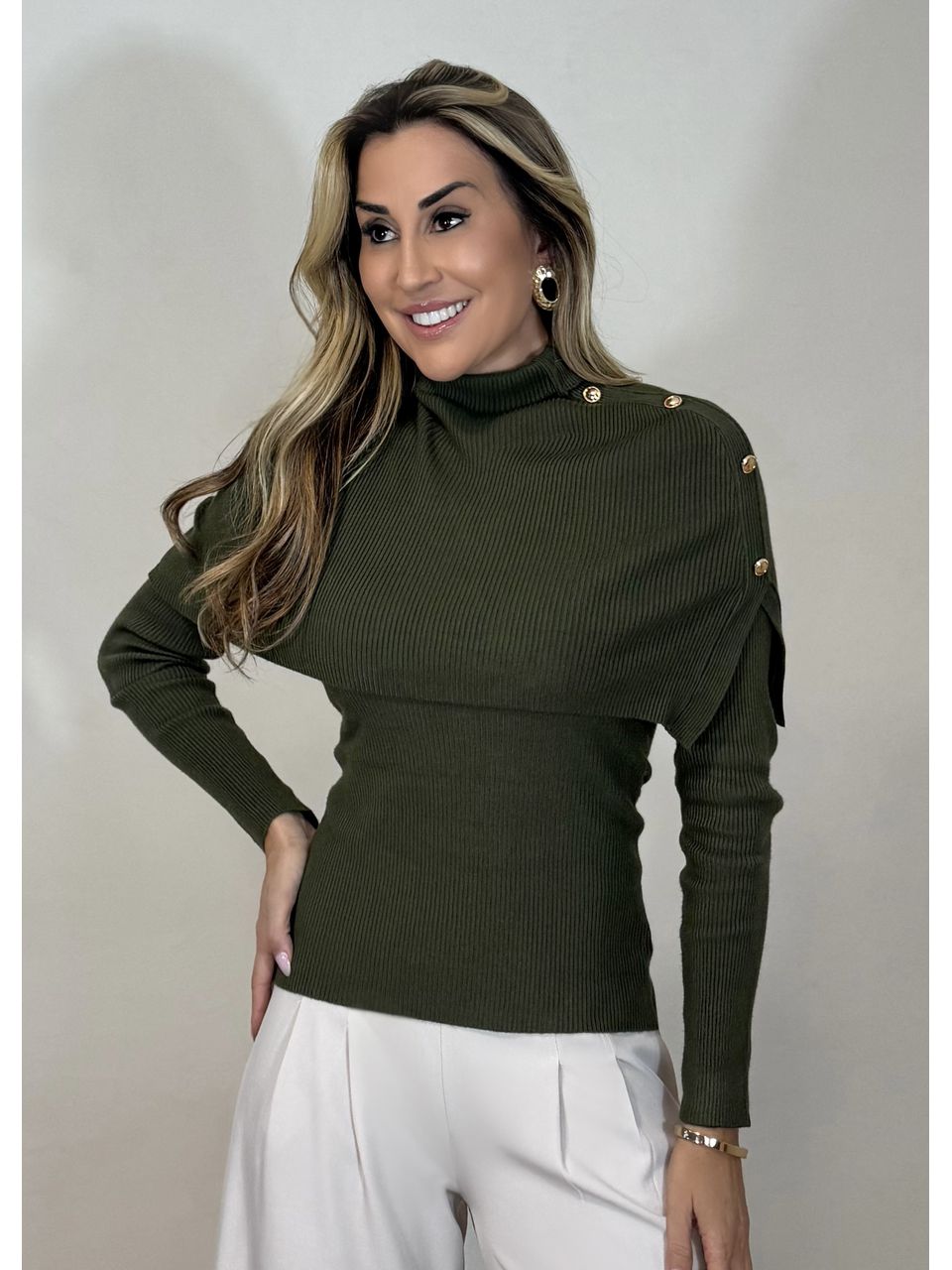 Blusa Tricot Gola Removível 