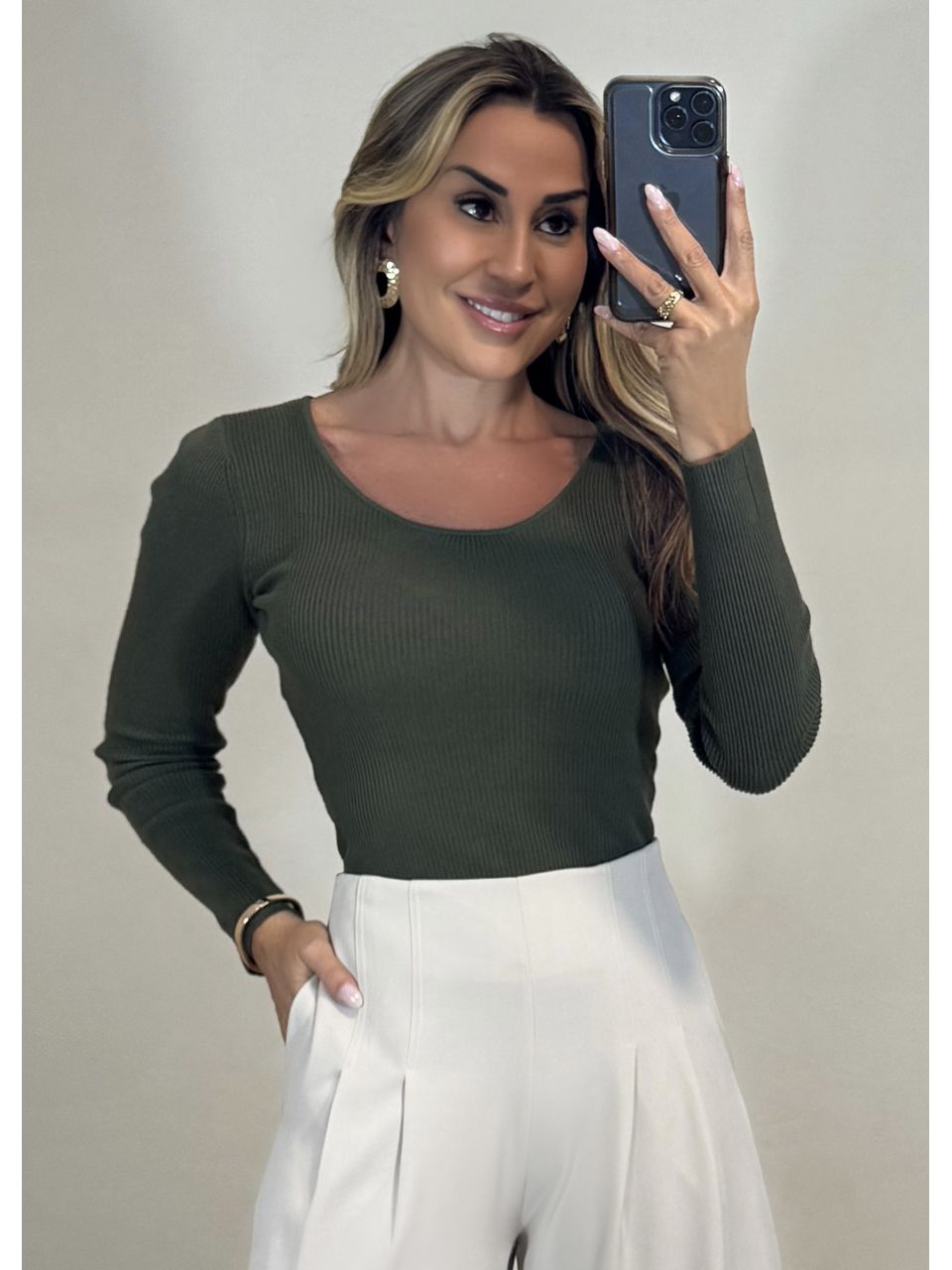 Blusa Tricot Gola Removível 