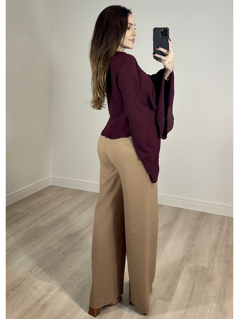 Calça Pantalona Lana
