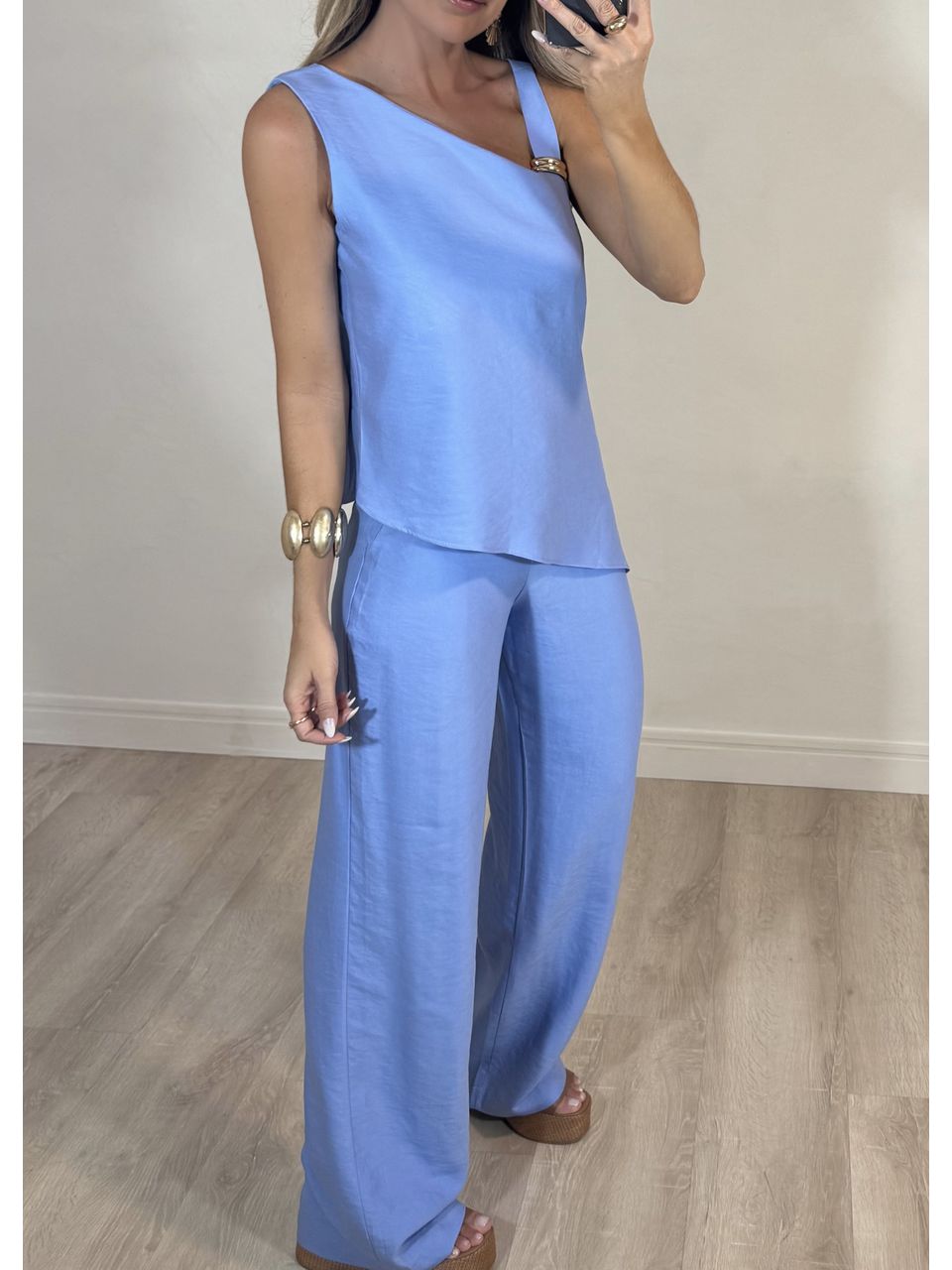 Conjunto Assimétrico Vivi