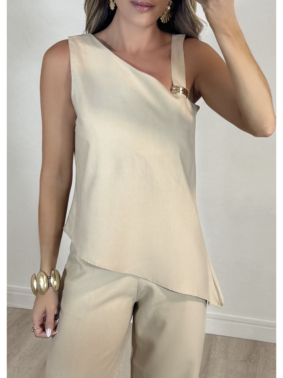 Conjunto Assimétrico Vivi