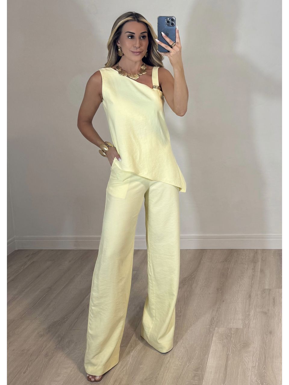 Conjunto Assimétrico Vivi