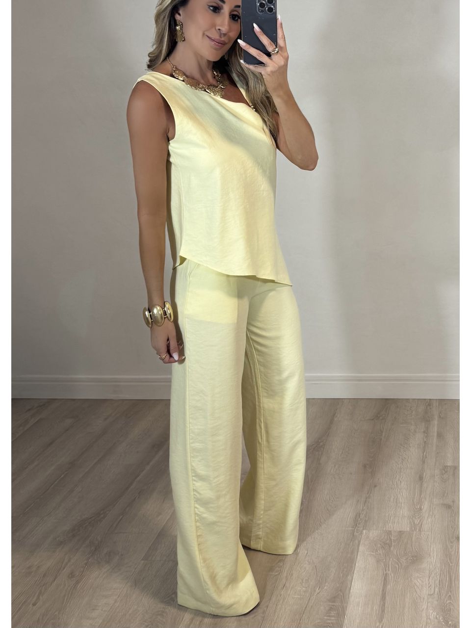 Conjunto Assimétrico Vivi