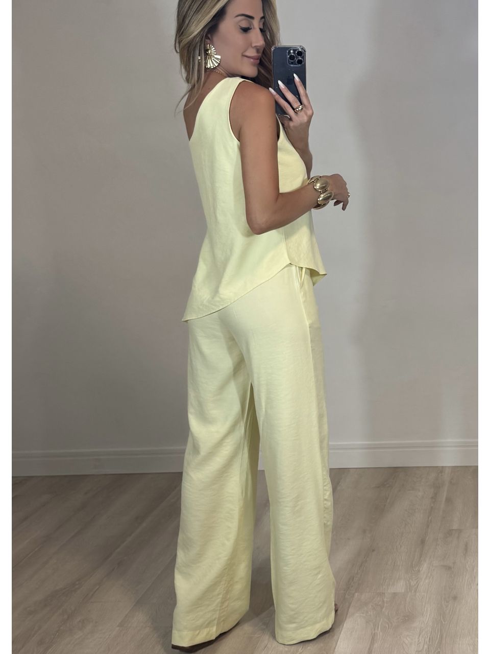 Conjunto Assimétrico Vivi