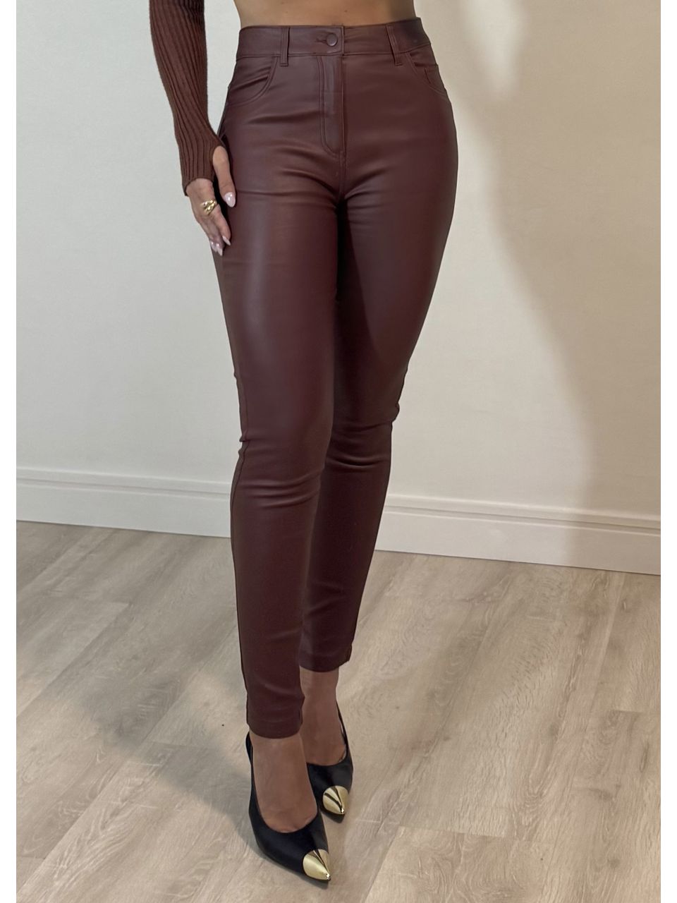 Calça Resinada Slim