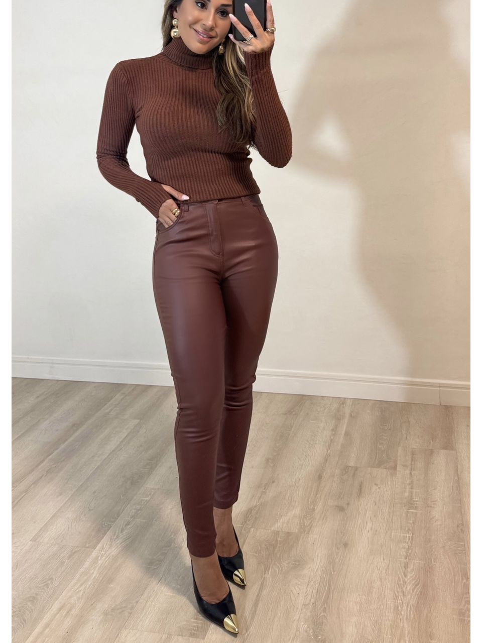 Calça Resinada Slim