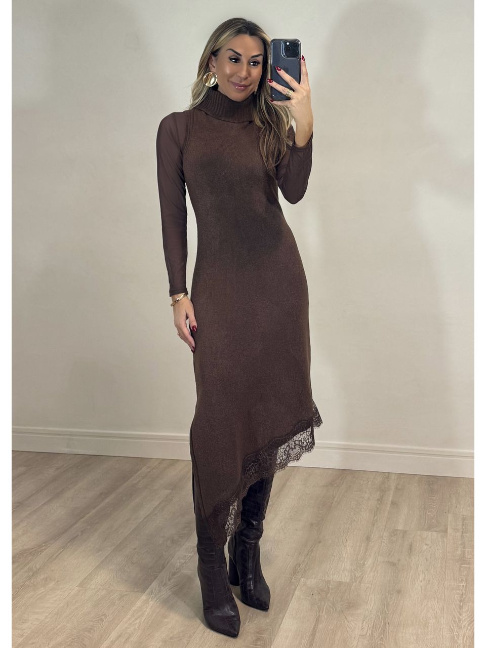 Vestido Tricot Mousse Assimétrico