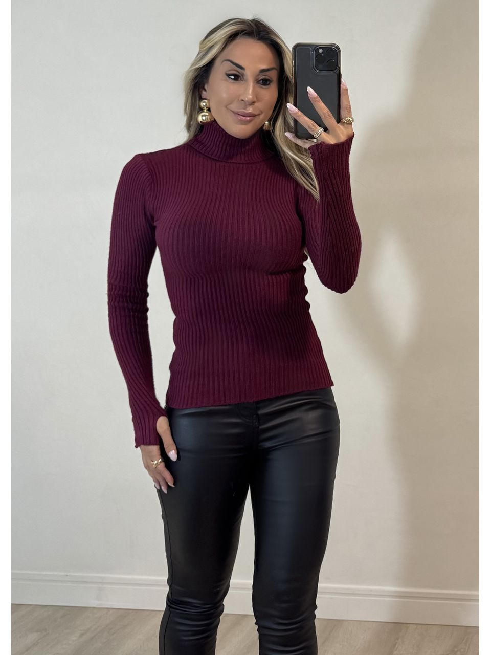 Blusa Cacharrel Dedinho