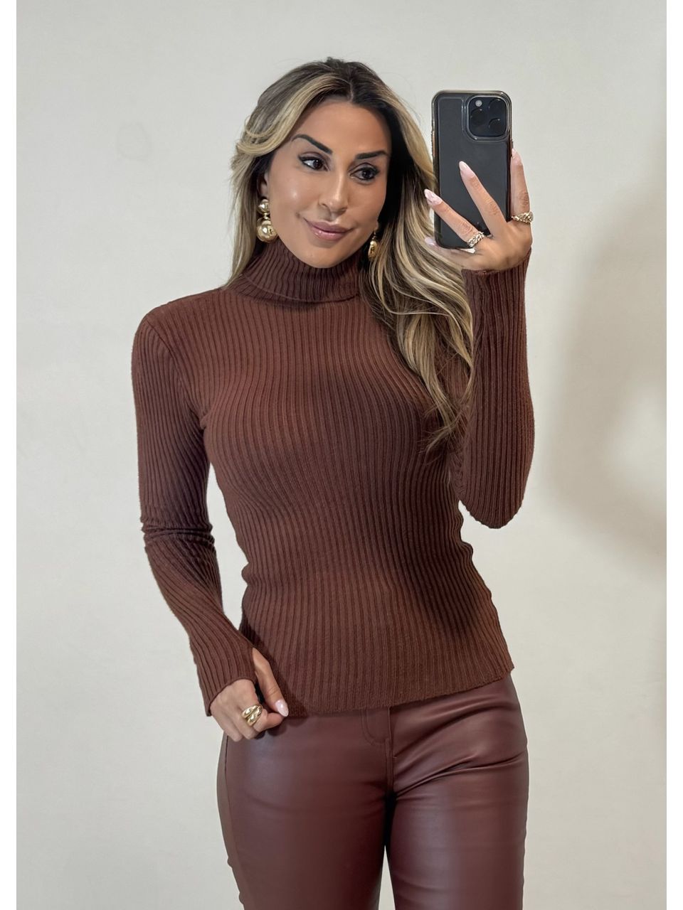 Blusa Cacharrel Dedinho - 5059 - MADONNA BASIC