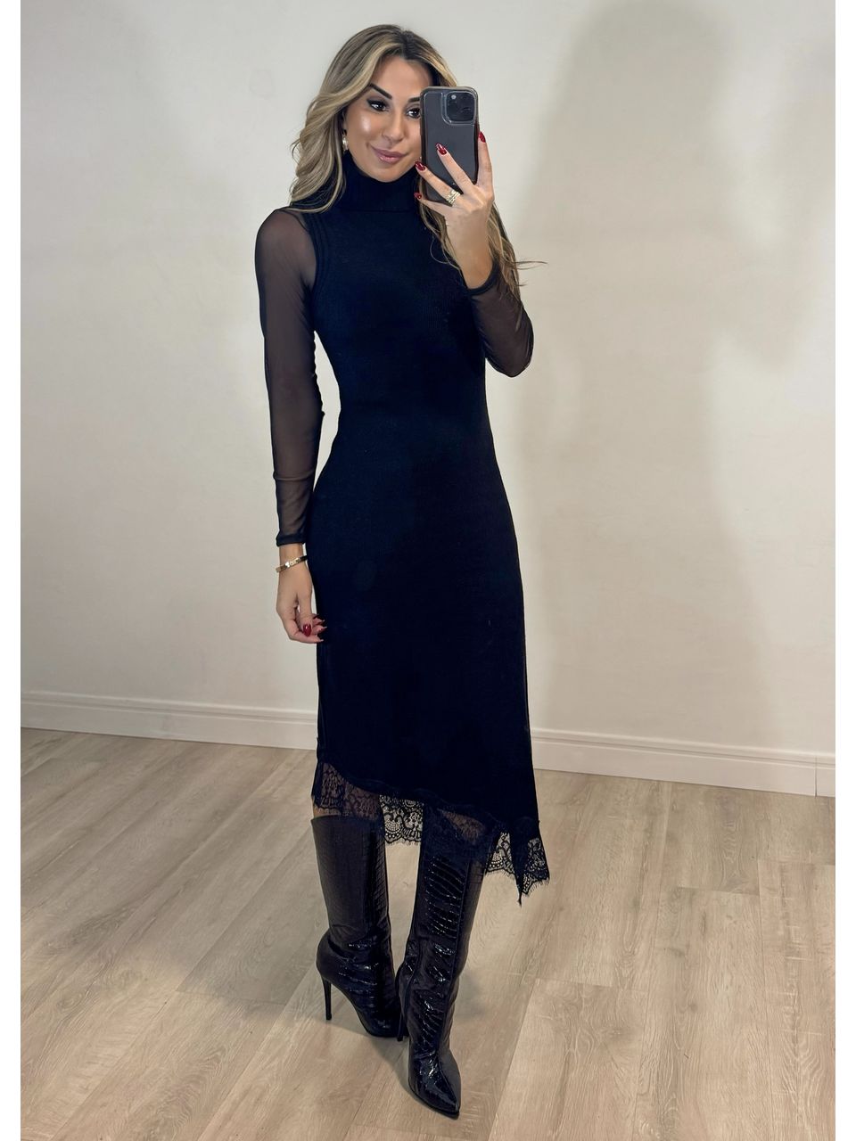 Vestido Tricot Mousse Assimétrico