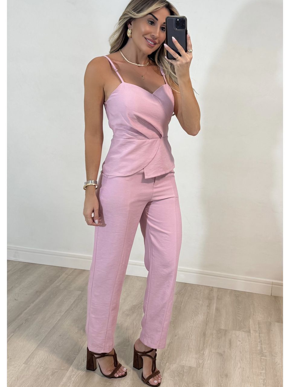 Conjunto Lavínia