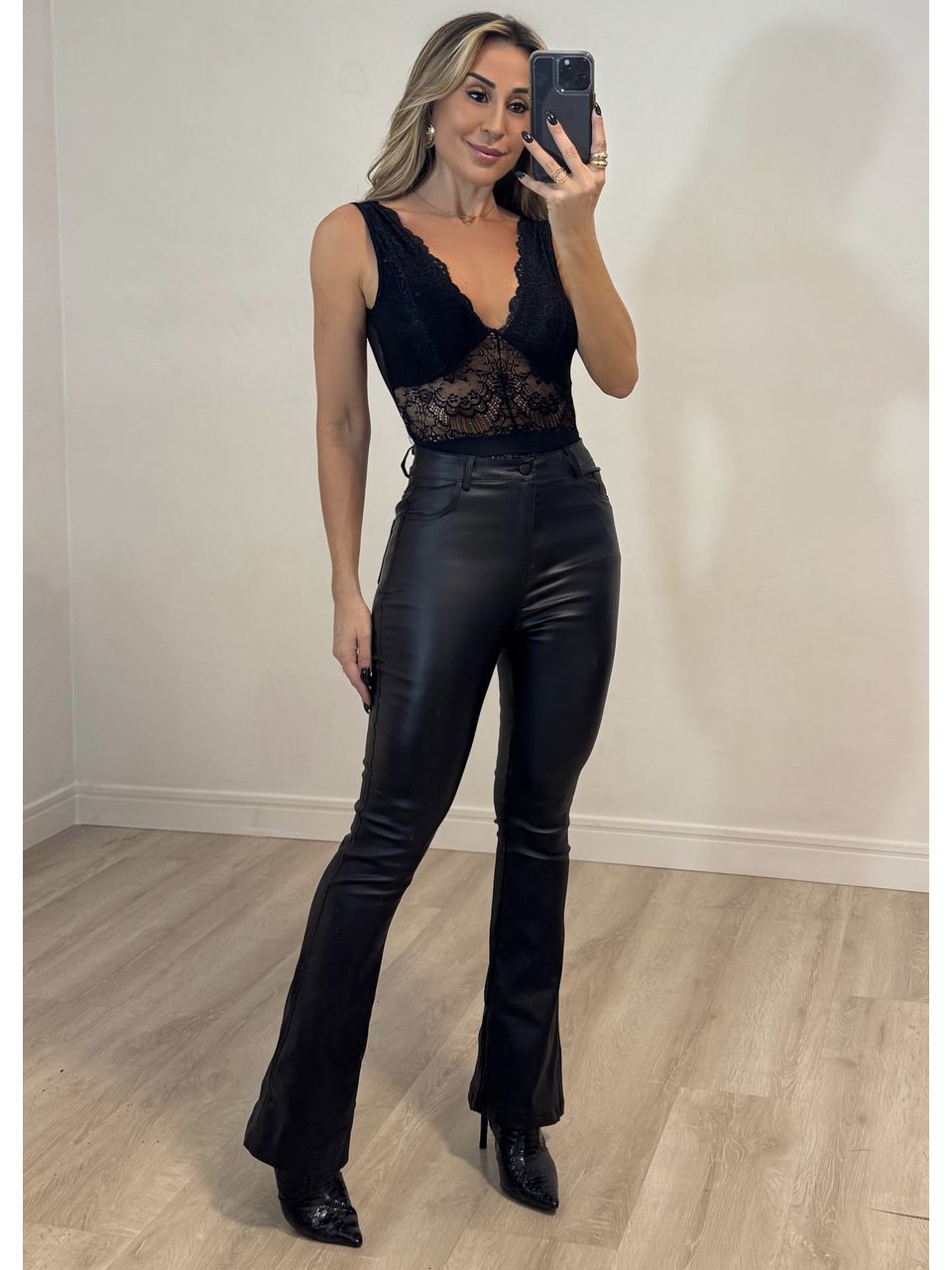 Calça Resinada Talita