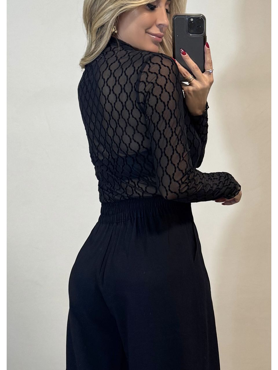 Blusa Tule Aveludada