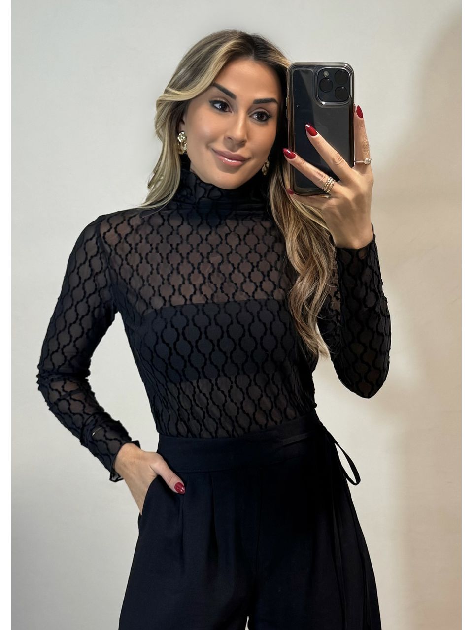 Blusa Tule Aveludada