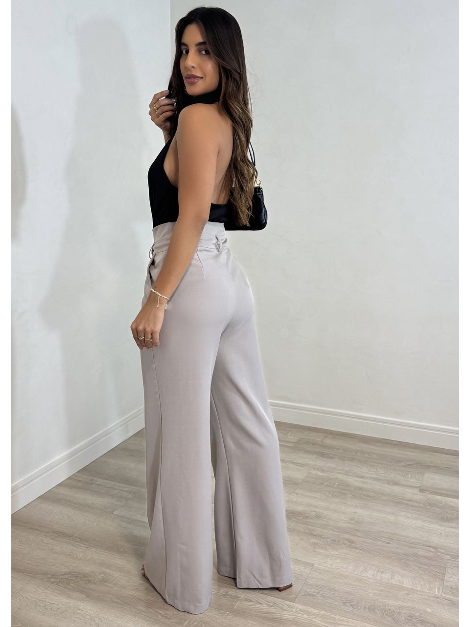  Calça Pantalona Ivy