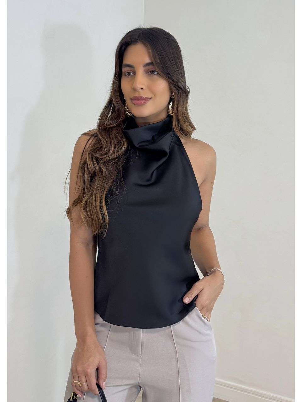 Blusa Acetinada Zahra - 5199 - MADONNA BASIC