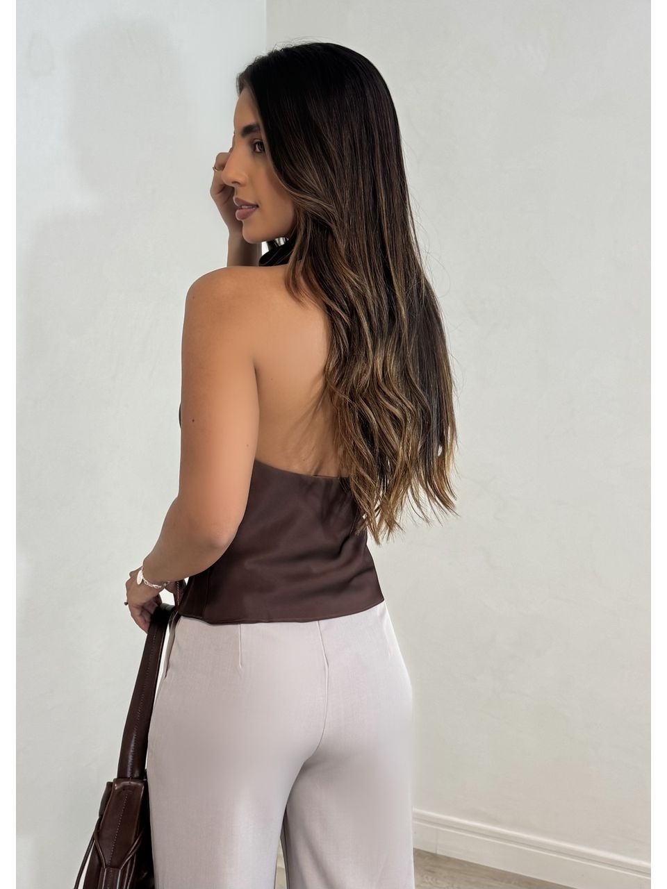 Blusa Acetinada Zahra