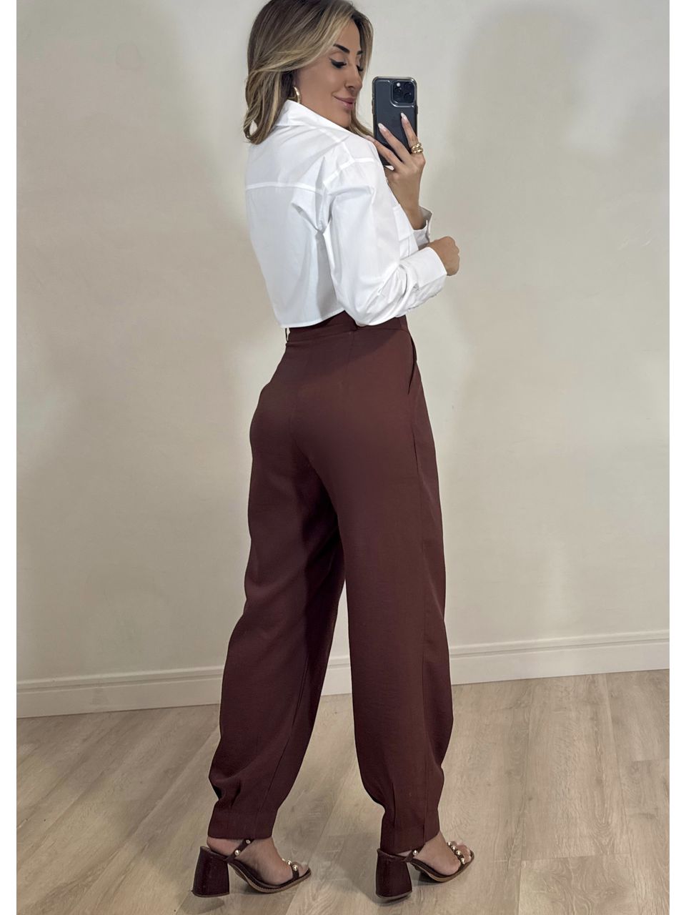 Calça Slouchy Alfaiataria.