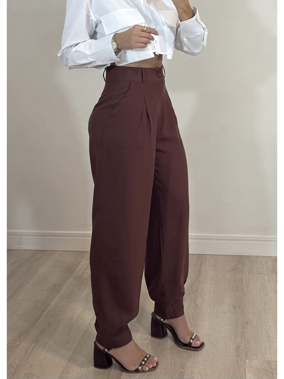 Calça Slouchy Alfaiataria.