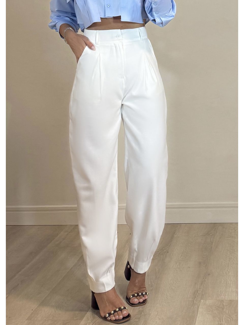  Calça Slouchy Alfaiataria.