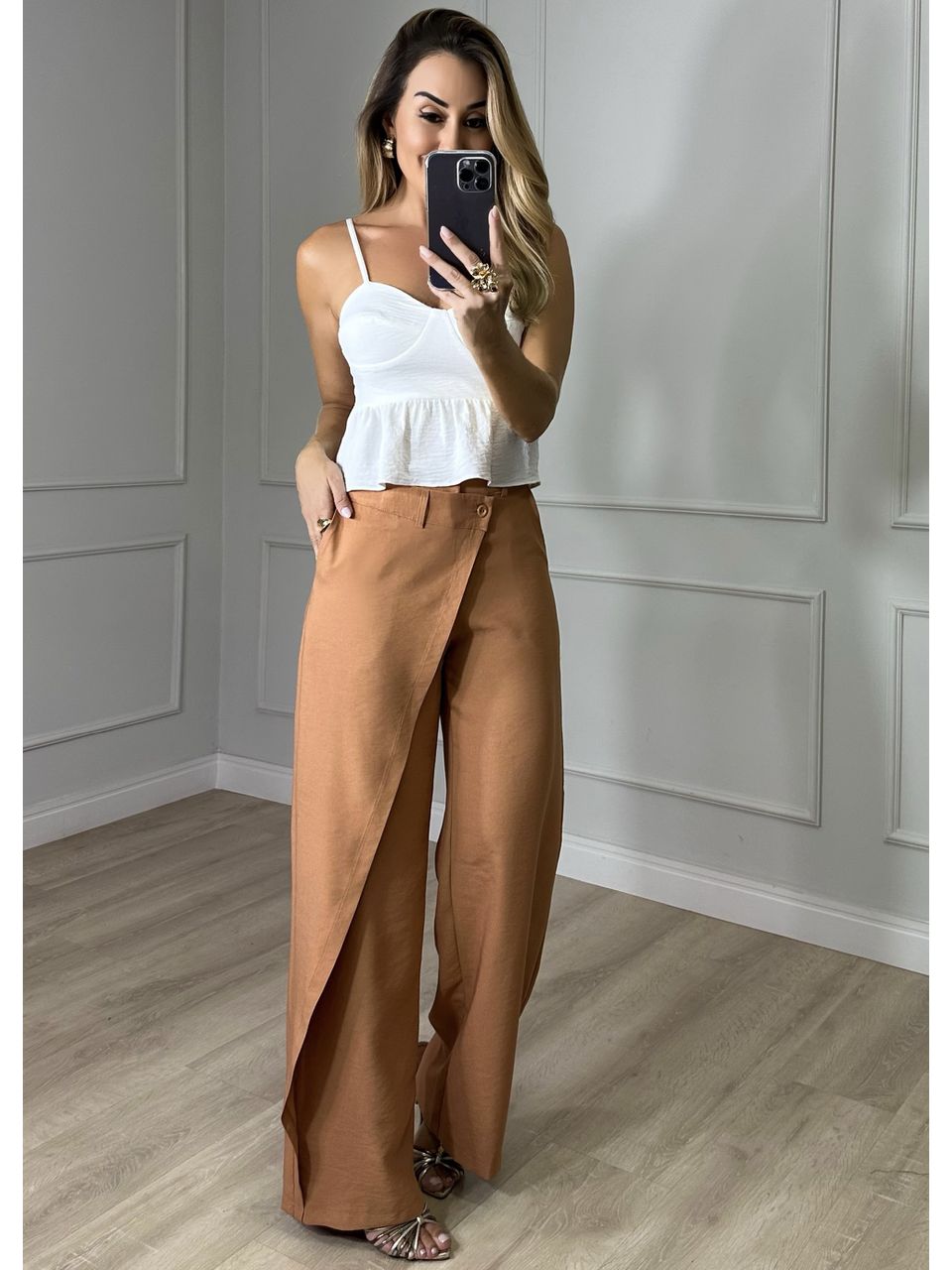 Calça Pantalona Transpassada