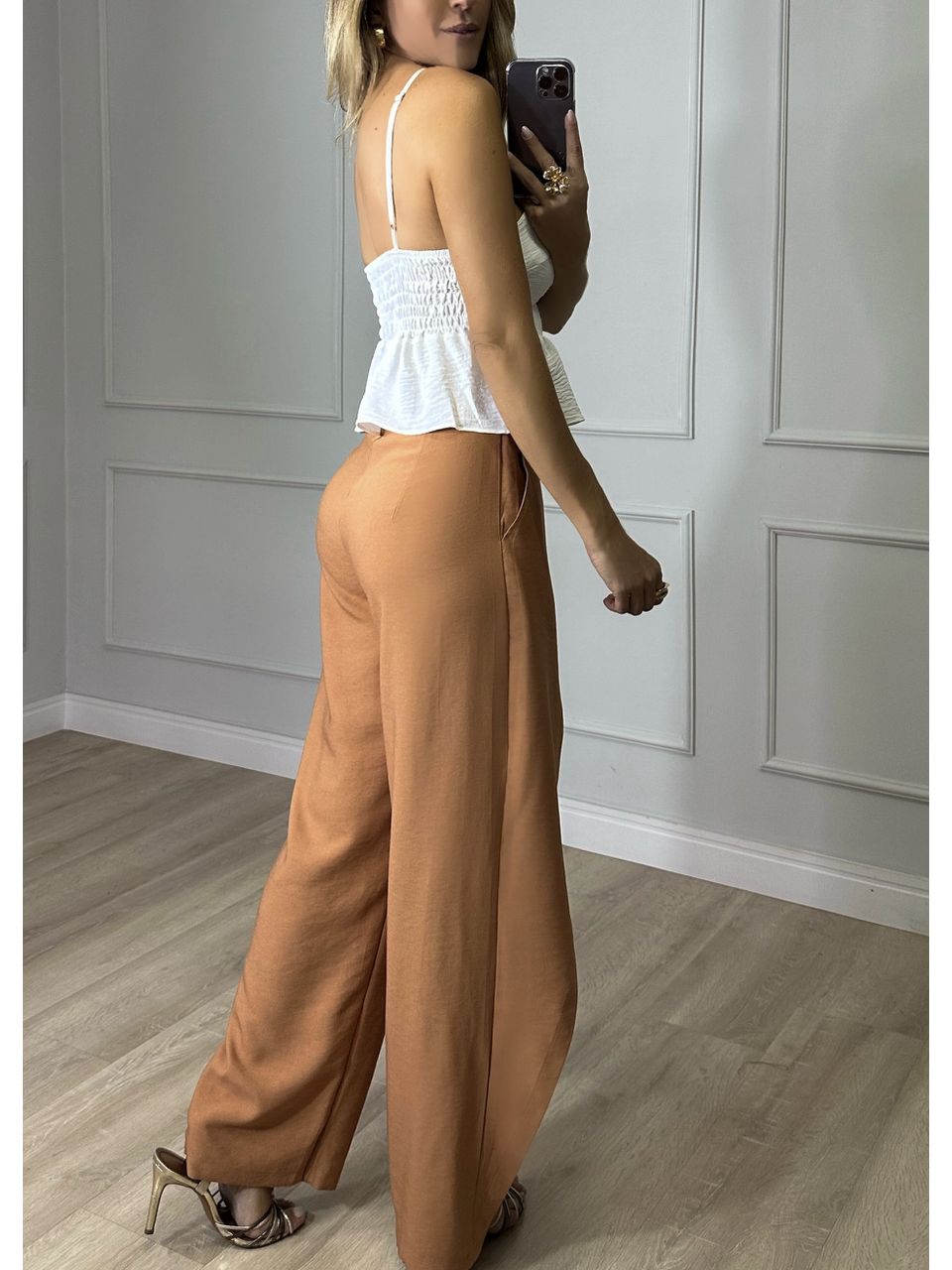 Calça Pantalona Transpassada