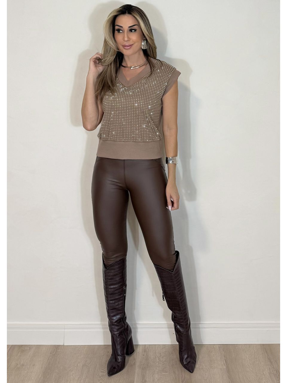 Blusa Colete Pedrarias