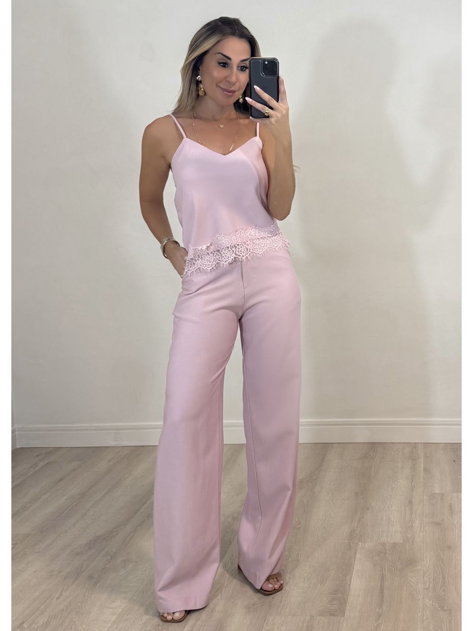 Conjunto Renda Stella