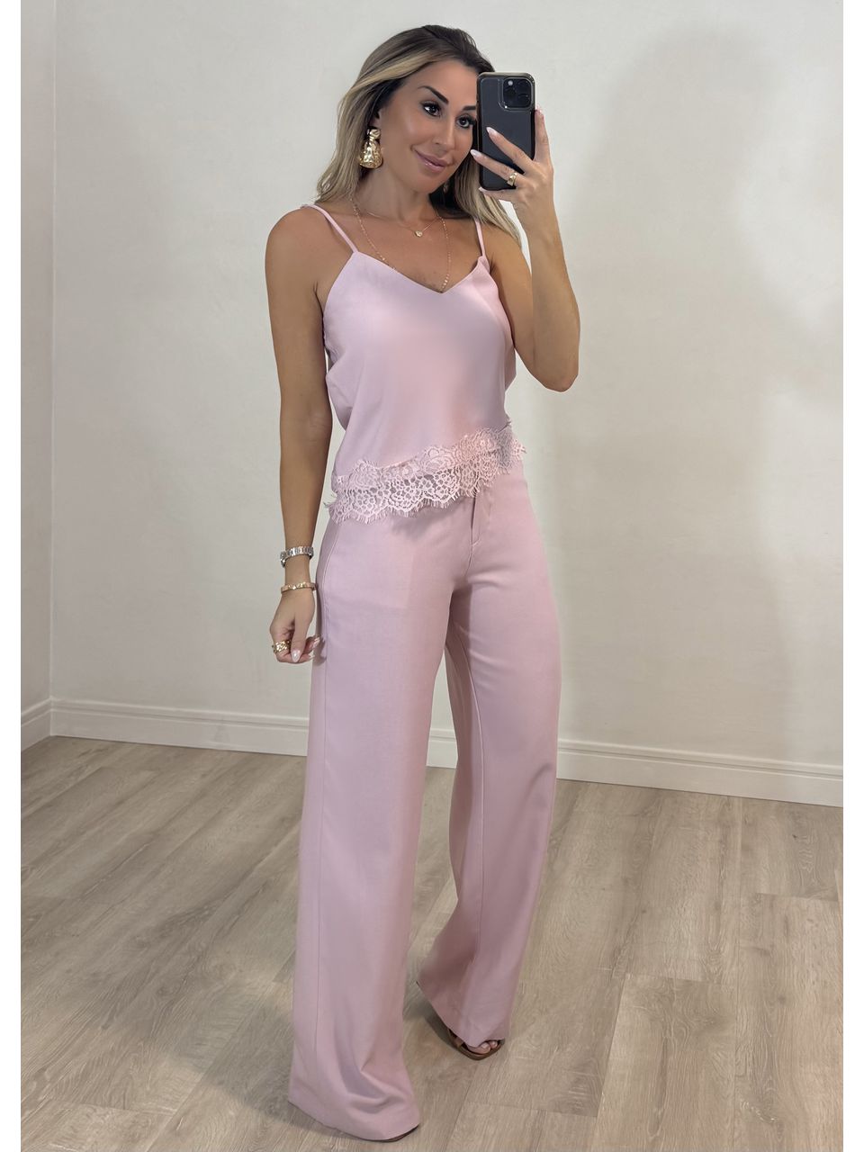 Conjunto Renda Stella
