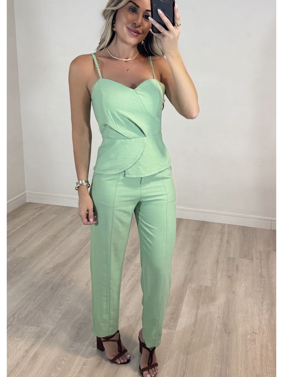 Conjunto Lavínia