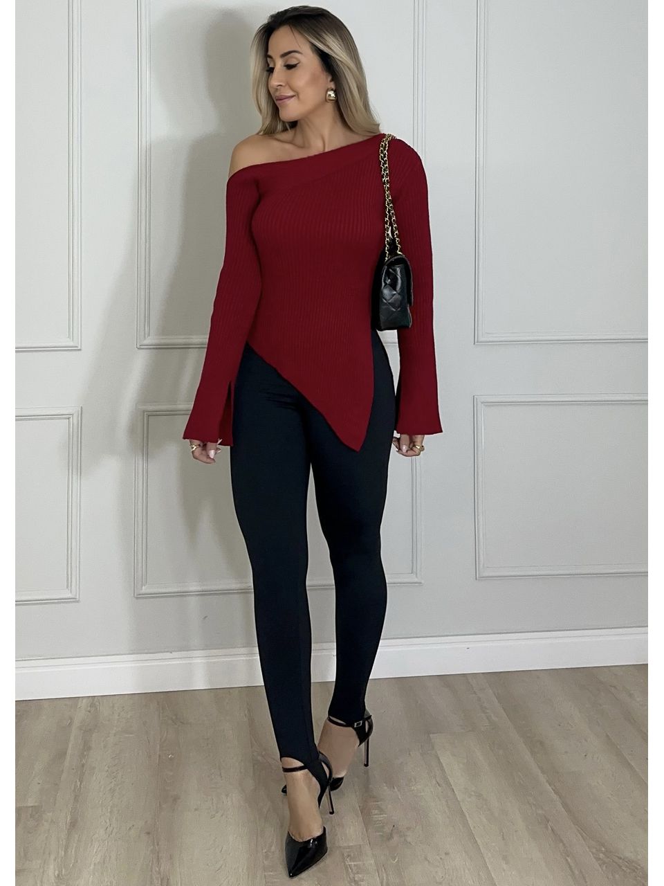 Blusa Tricot Assimétrica 