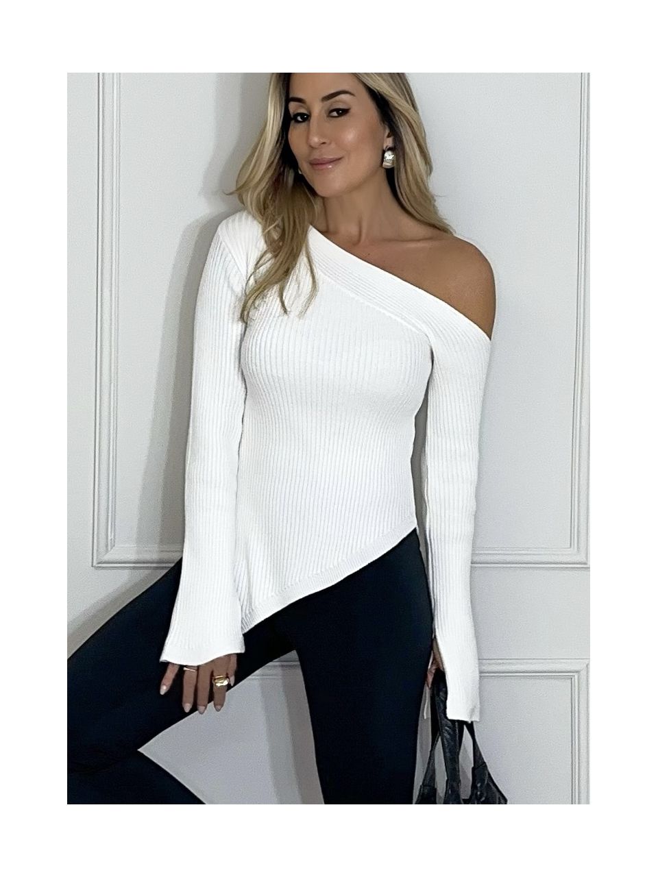 Blusa Tricot Assimétrica - 2558 - MADONNA BASIC