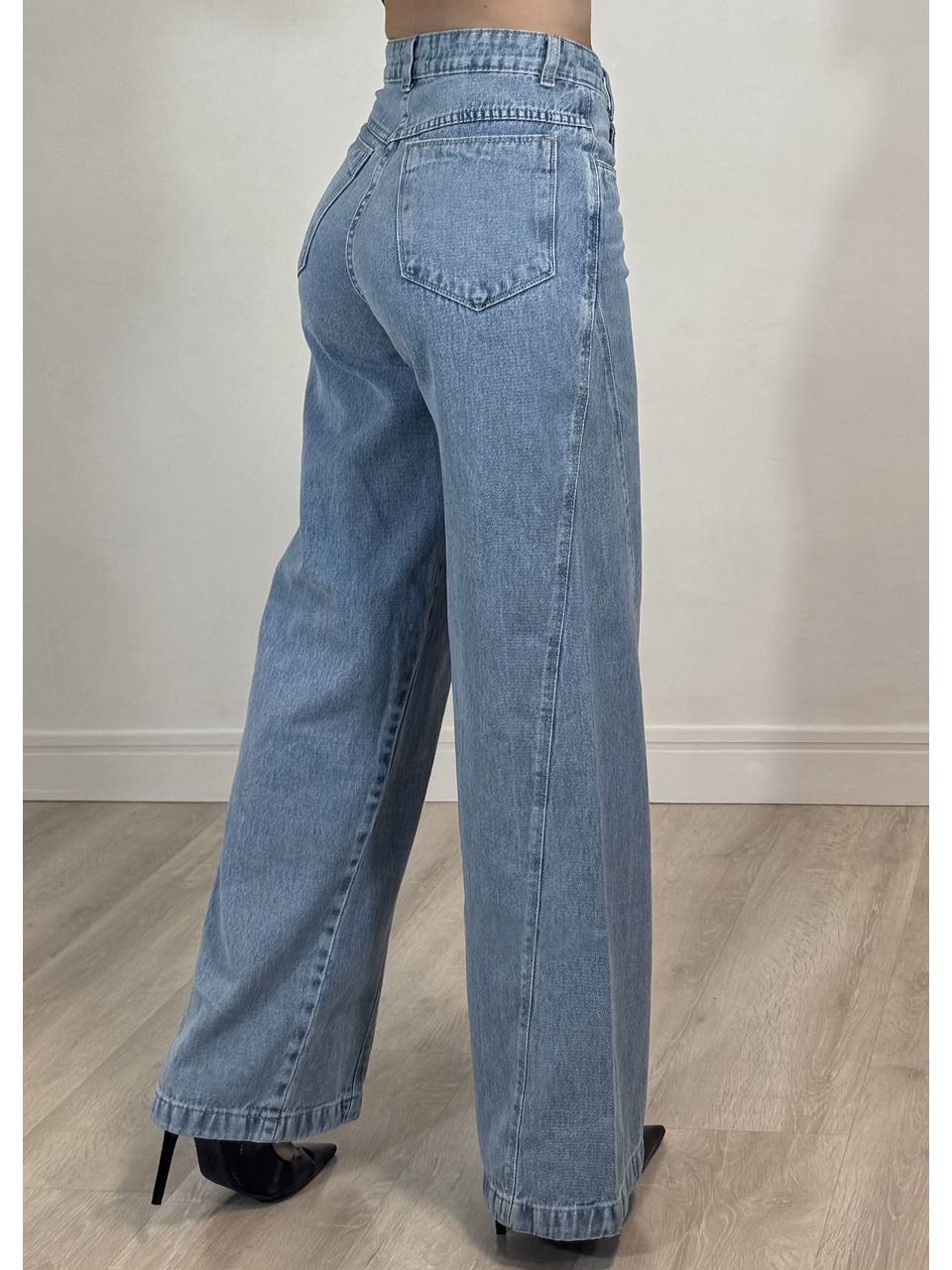 Calça Jeans Wide Leg Recortes