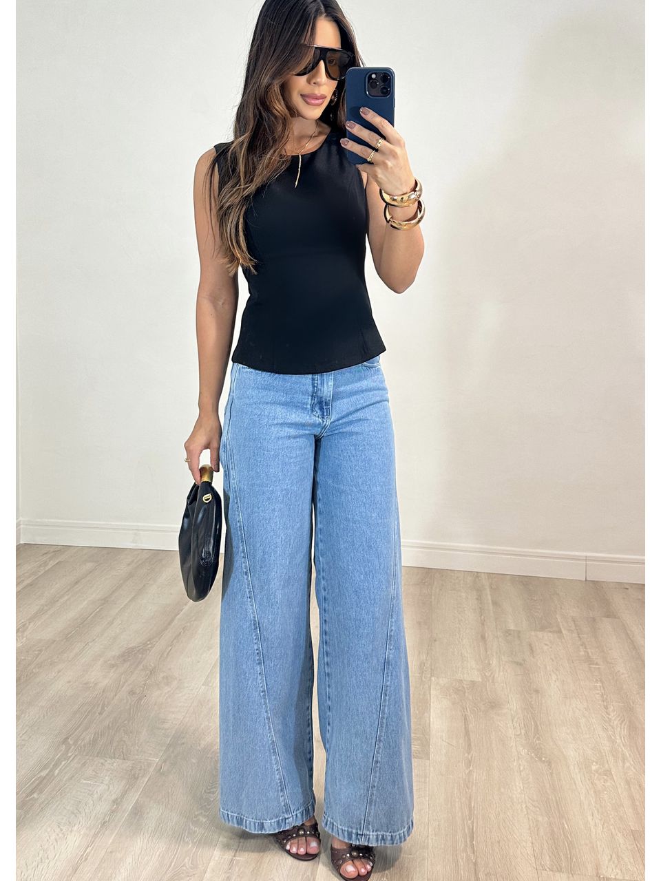Calça Jeans Wide Leg Recortes