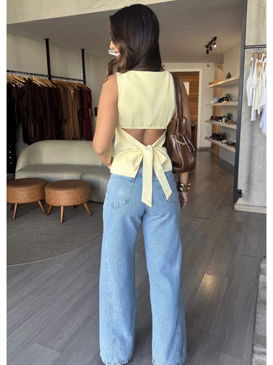 Blusa Alfaiataria Com Laço