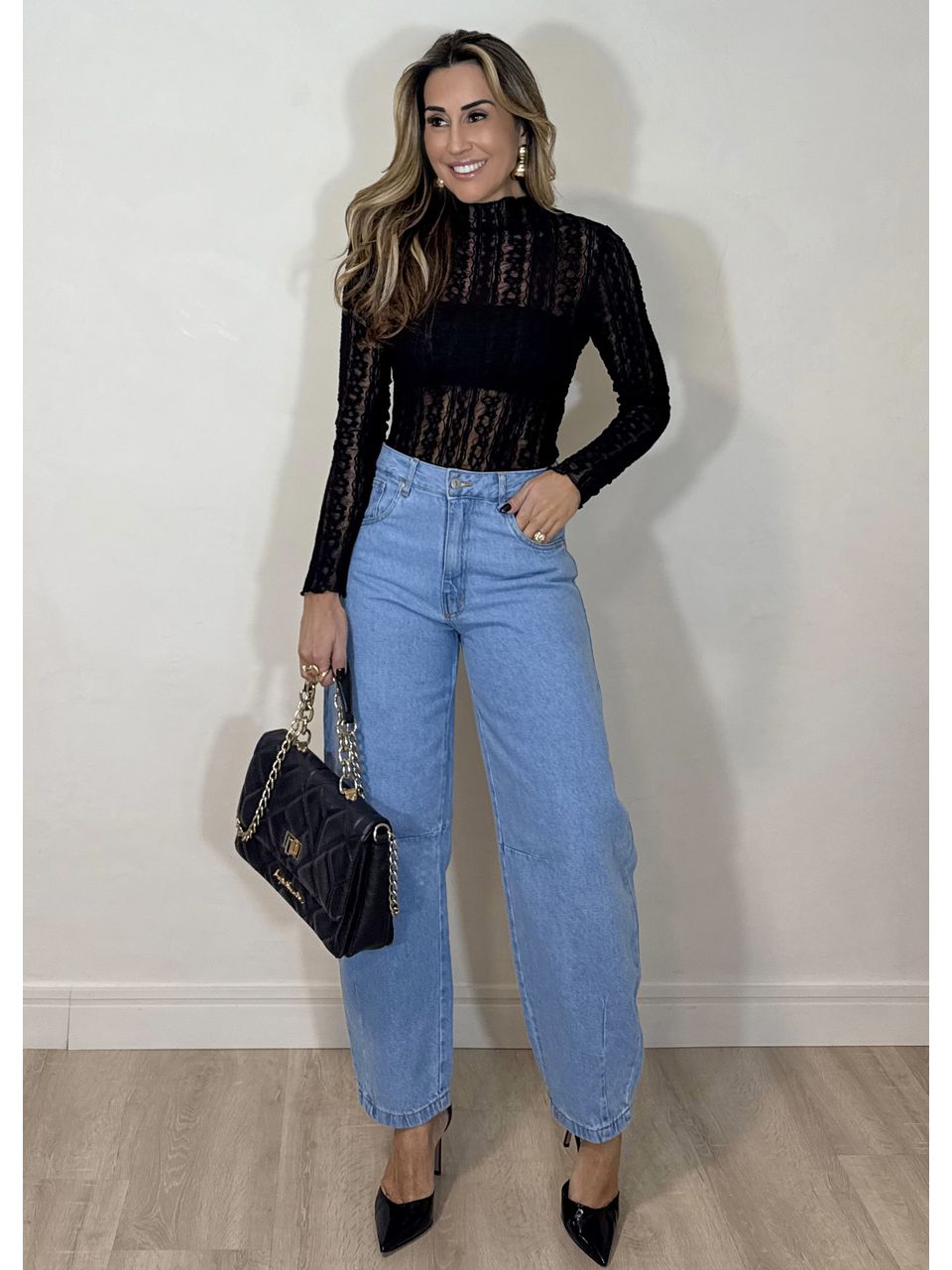 Blusa Renda Bordada 