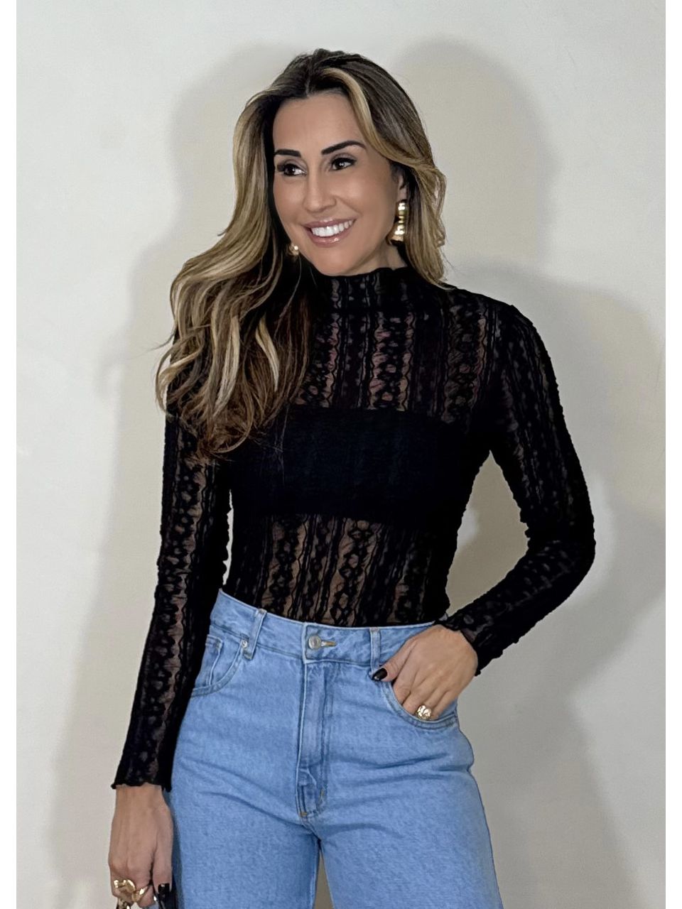 Blusa Renda Bordada 