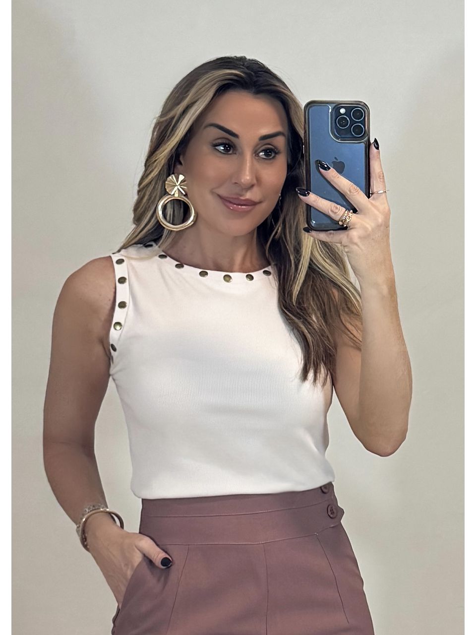Regata com metais Coralina