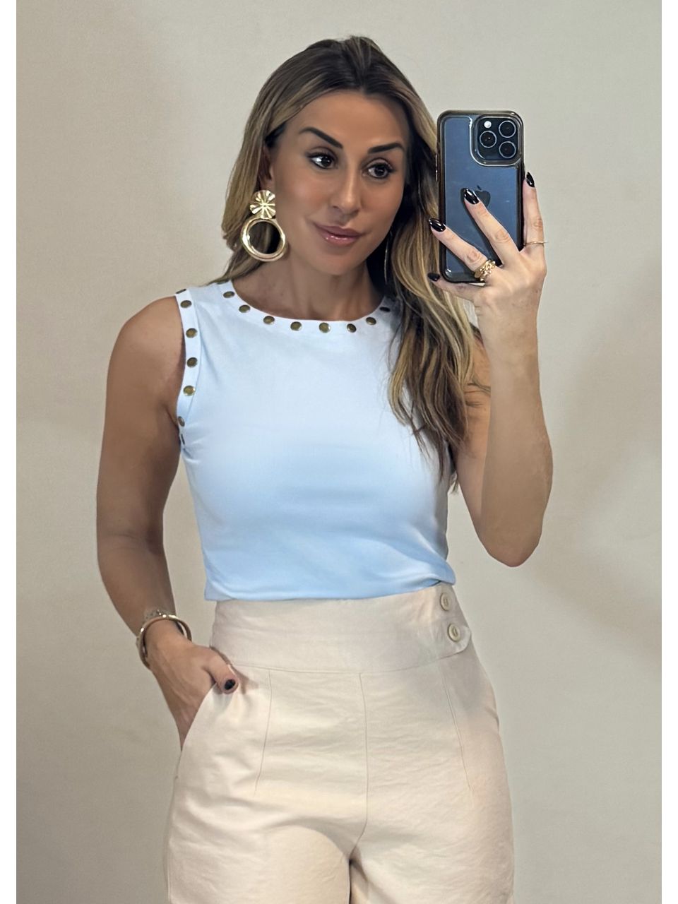 Regata com metais Coralina