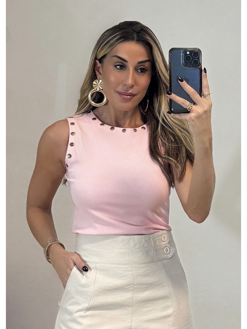 Regata com metais Coralina