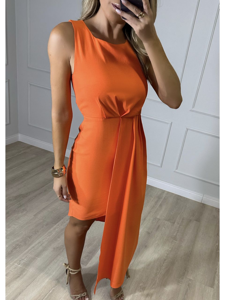 Vestido Assimétrico Virgínia
